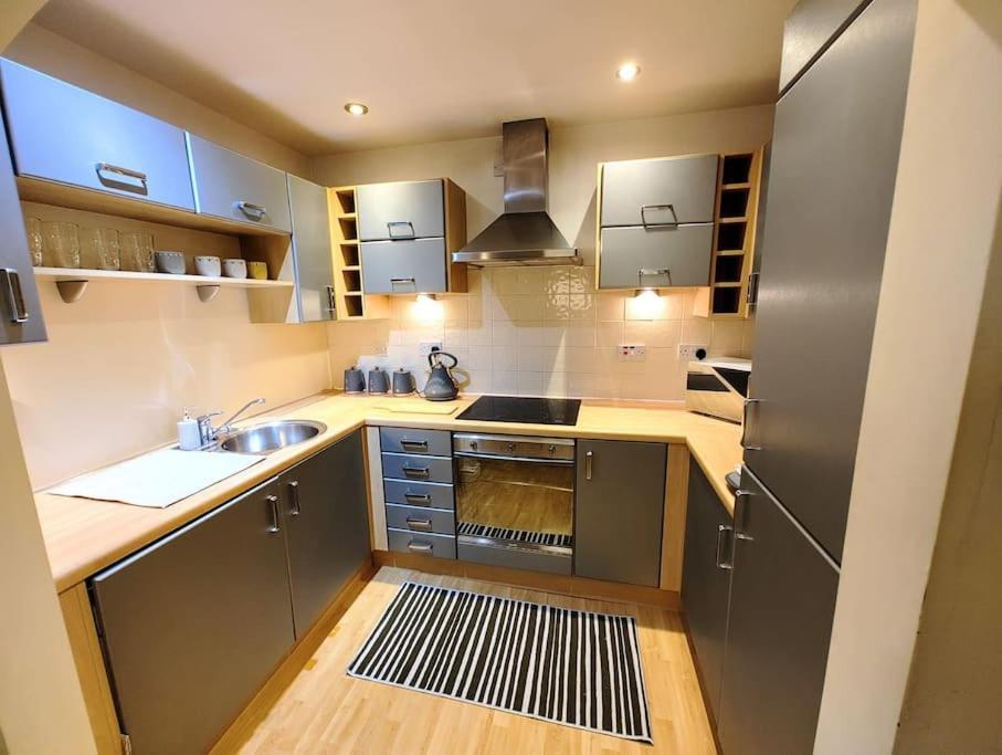 Cosy Central Modern Apartment Nantwich Exterior foto