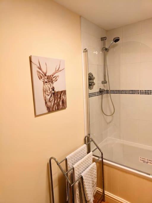 Cosy Central Modern Apartment Nantwich Exterior foto